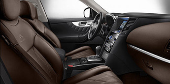 infiniti FX Цвет интерьера и вариант отделки:  Натуральная кожа Java / Черный лаковый декор